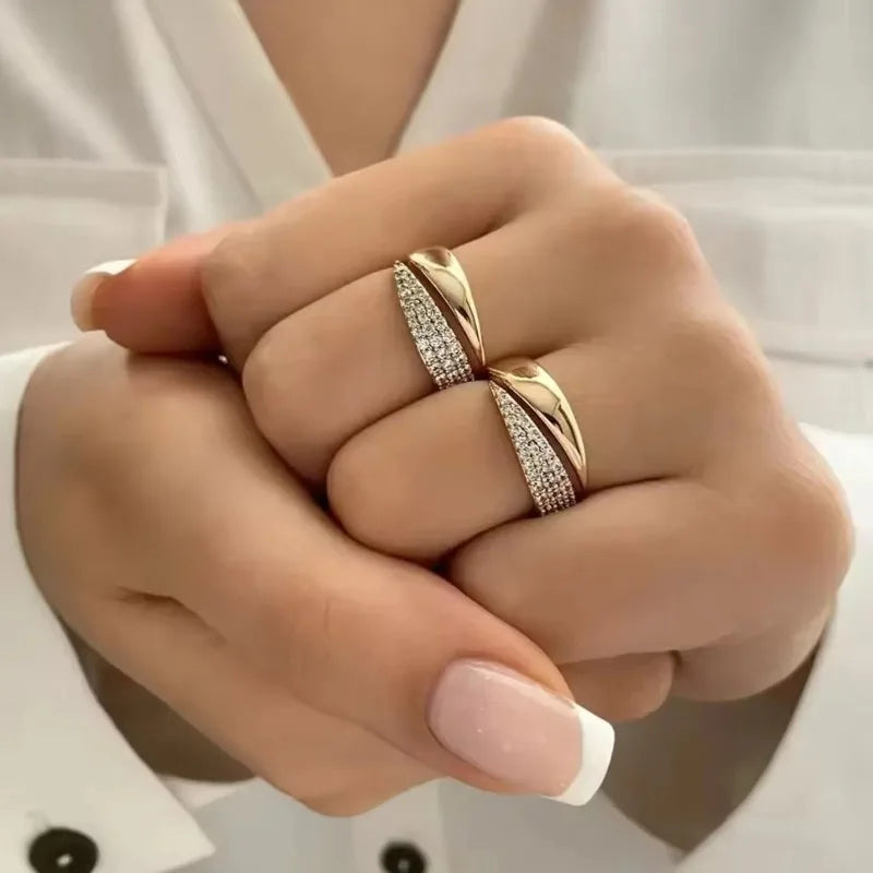 Sterling™ Soleil Gold Stone Ring – Dainty Sun-Inspired Jewelry for Women